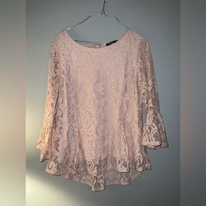 Women’s dress shirt